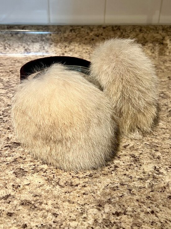 *NEW* {Genuine} Fox Fur Ear Muffs With A Chocolate Brown Velvet Headband* main image 7